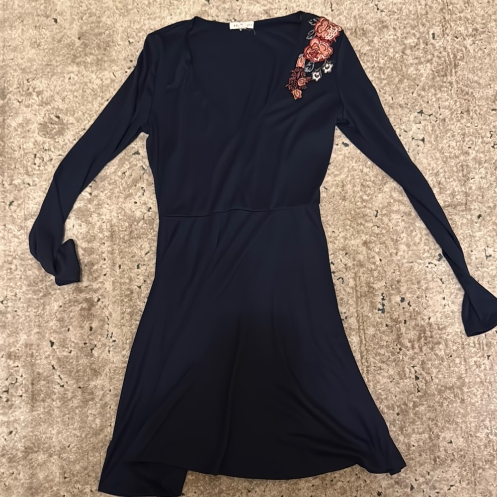 Socialite Black Dress with Floral Embroidery at Shoulder Long Sleeve Dress - S